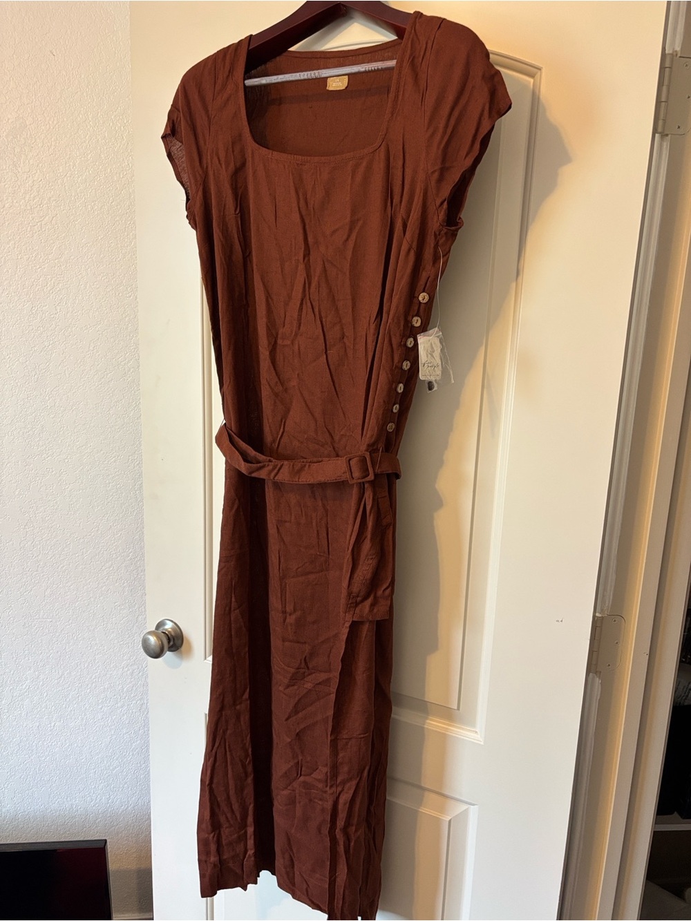 NWT Free People Women’s Brown Linen Belted Midi Dress with Side Buttons sz Large